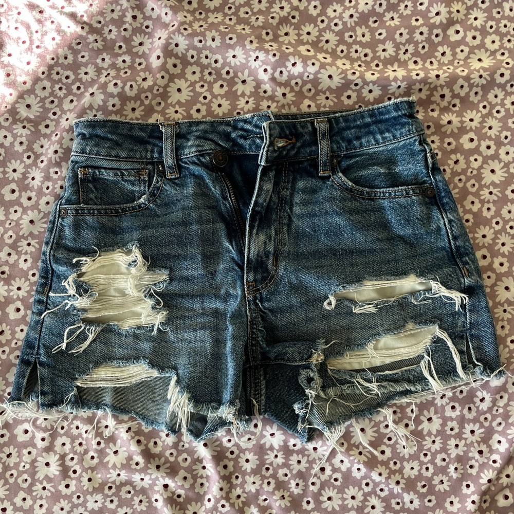 American Eagle Distressed mom shorts